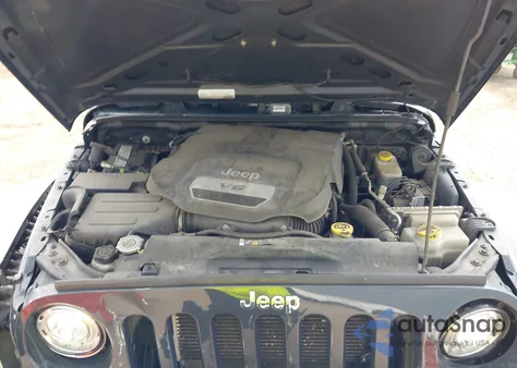 2017 Jeep Wrangler Unlimited Sport z USA, uszkodzony, nr VIN 1C4BJWDG5HL684487